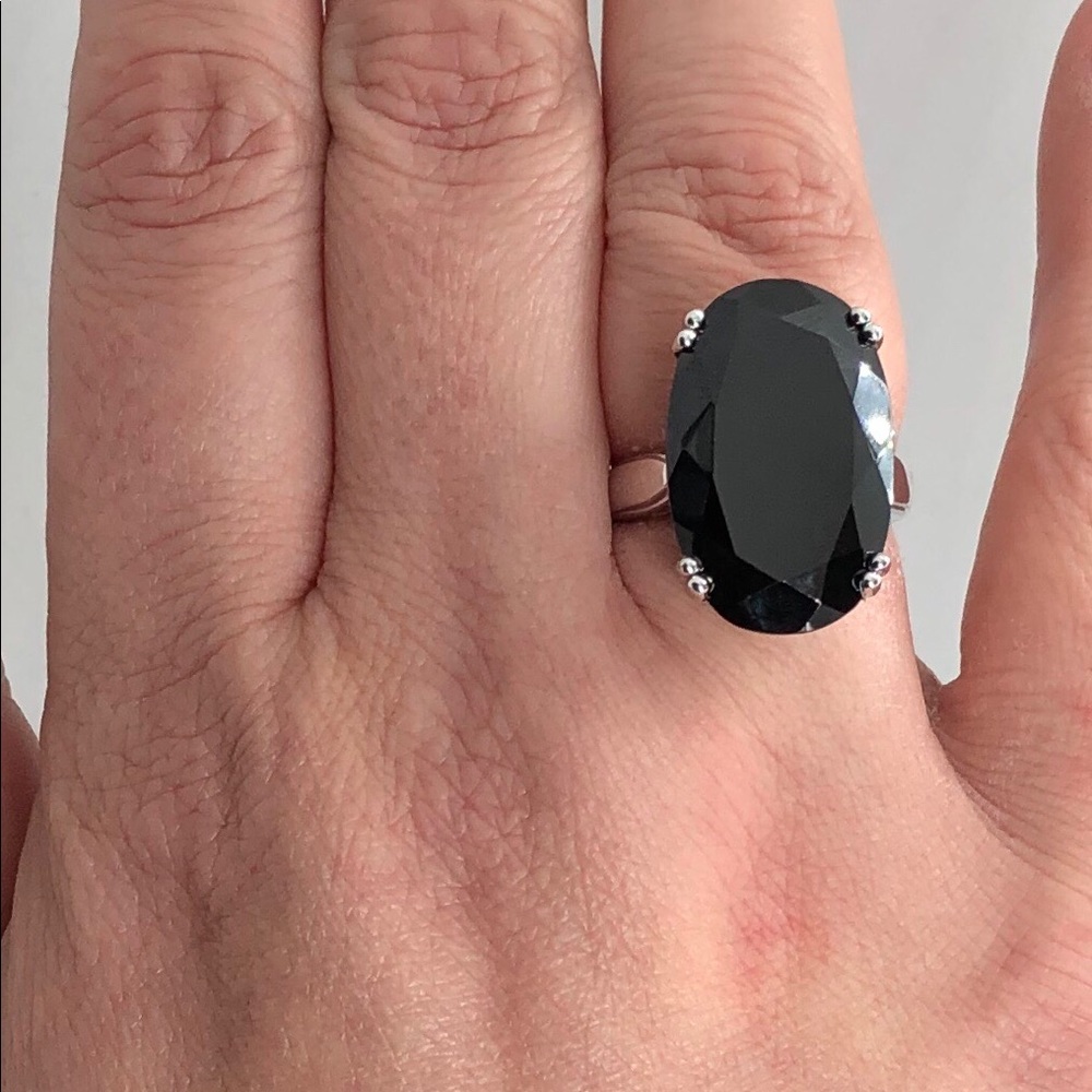 Genuine Black Spinel Solitaire - Picture 4 of 4